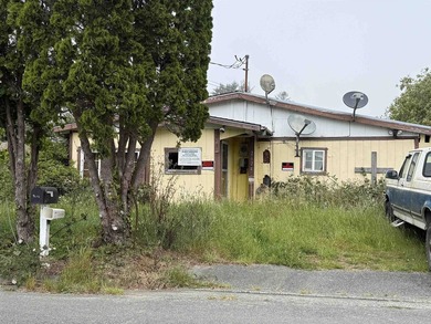 Beach Home For Sale in Crescent City, California
