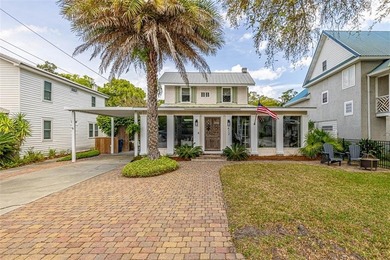 Beach Home For Sale in Saint Simons, Georgia