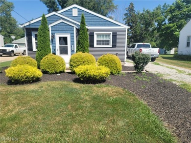 Beach Home Sale Pending in Eastlake, Ohio