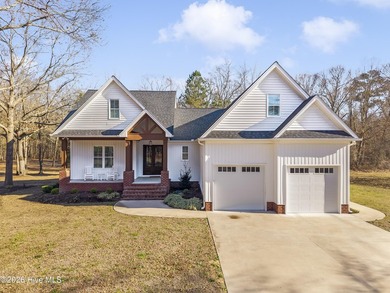 Beach Home Active Under Contract in Edenton, North Carolina