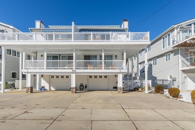 Beach Townhome/Townhouse For Sale in Sea Isle City, New Jersey