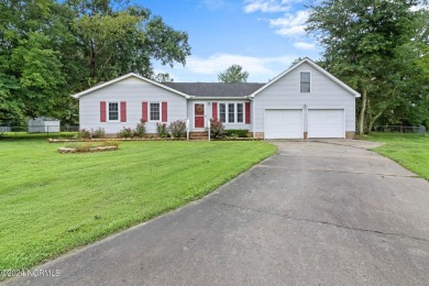 Beach Home For Sale in Elizabeth City, North Carolina