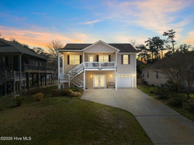 Beach Home For Sale in Oak Island, North Carolina