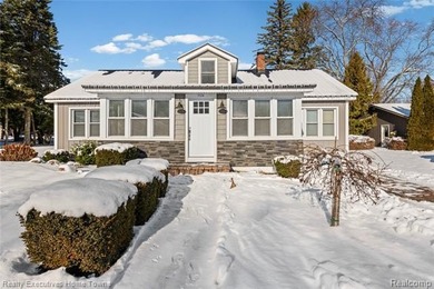 Beach Home Active Under Contract in Burtchville, Michigan