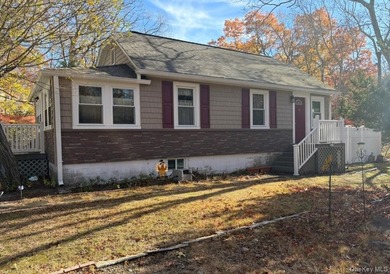 Beach Home Sale Pending in Sound Beach, New York