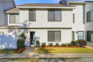 Beach Condo For Sale in Saint Simons, Georgia
