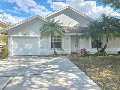 Beach Home Sale Pending in Pembroke Pines, Florida