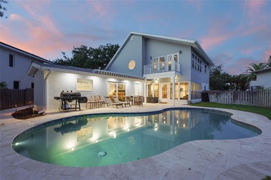 Beach Home For Sale in Sarasota, Florida