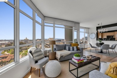 Beach Condo For Sale in Oakland, California