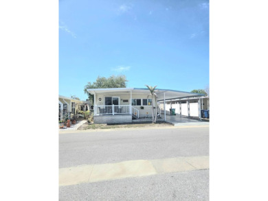 Beach Home For Sale in St. Pete, Florida