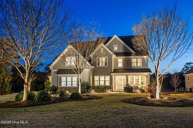 Beach Home For Sale in Cedar Point, North Carolina