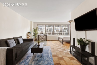 Beach Apartment For Sale in New York, New York