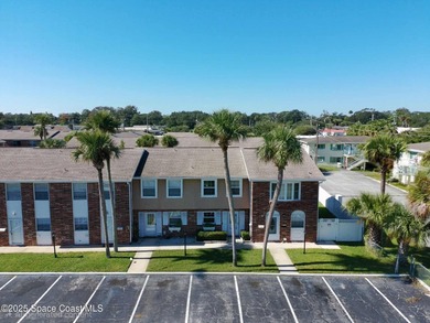 Beach Condo For Sale in South Daytona, Florida
