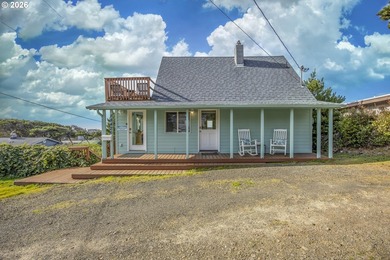 Beach Home For Sale in Florence, Oregon
