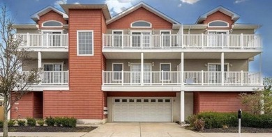 Beach Townhome/Townhouse For Sale in Wildwood, New Jersey