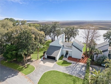 Beach Home For Sale in Brunswick, Georgia