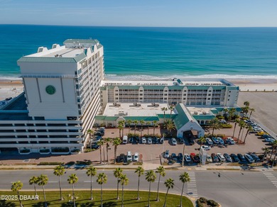 Beach Condo For Sale in Daytona Beach, Florida