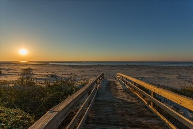 Beach Condo For Sale in Saint Simons, Georgia
