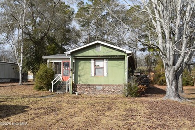 Beach Home For Sale in Sunset Beach, North Carolina