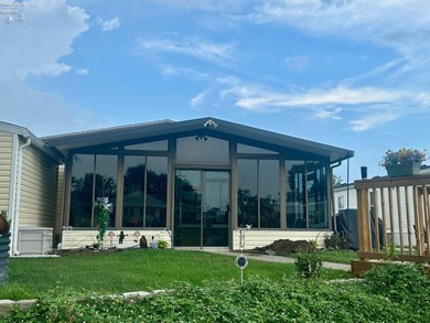 Beach Home For Sale in Port Clinton, Ohio