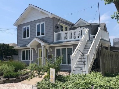Beach Townhome/Townhouse For Sale in Wildwood Crest, New Jersey