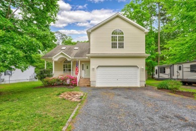 Beach Home For Sale in Greenbackville, Virginia