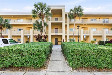 Beach Condo For Sale in Clearwater, Florida