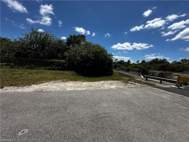 Beach Lot For Sale in Naples, Florida