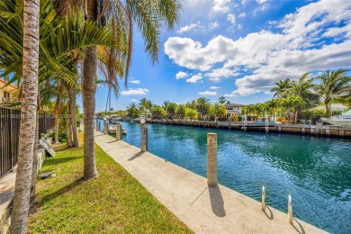 Beach Townhome/Townhouse For Sale in Miami Shores, Florida