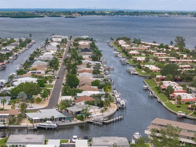 Beach Condo For Sale in Bradenton, Florida