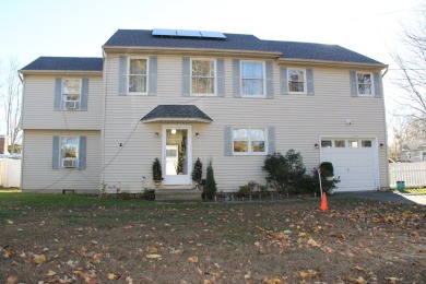 Beach Home For Sale in Old Saybrook, Connecticut