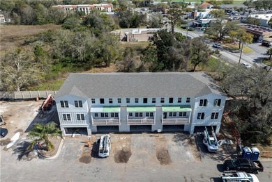 Beach Townhome/Townhouse For Sale in Saint Simons, Georgia