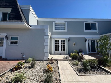 Beach Townhome/Townhouse For Sale in Hallandale Beach, Florida