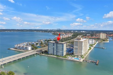 Beach Condo For Sale in St. Petersburg, Florida