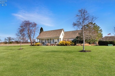 Beach Home Active Under Contract in Port Clinton, Ohio