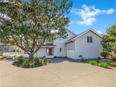 Beach Home For Sale in Gearhart, Oregon