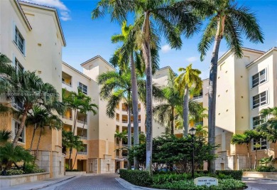 Beach Condo For Sale in Key Biscayne, Florida
