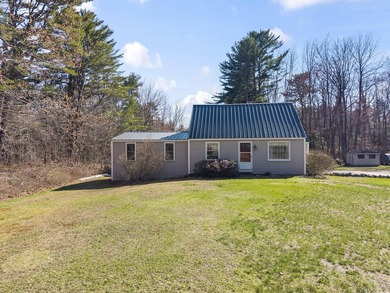 Beach Home For Sale in Freeport, Maine