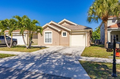 Beach Home For Sale in Lake Worth, Florida