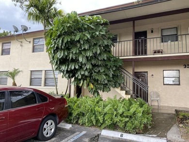 Beach Condo For Sale in Lake Worth, Florida
