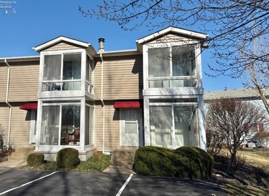 Beach Condo For Sale in Port Clinton, Ohio