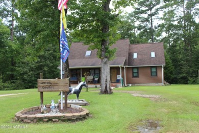 Beach Home For Sale in New Bern, North Carolina