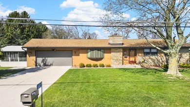 Beach Home For Sale in Sheboygan, Wisconsin