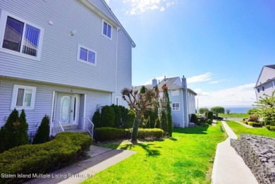 Beach Townhome/Townhouse For Sale in Staten Island, New York