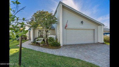 Beach Home For Sale in Ponte Vedra Beach, Florida