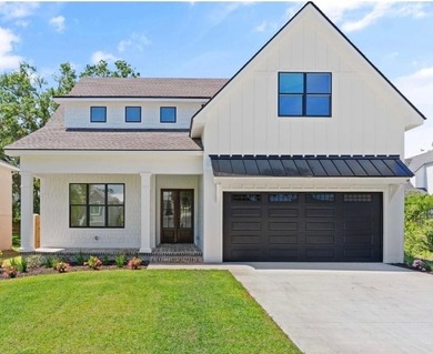 Beach Home For Sale in Saint Simons, Georgia