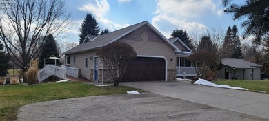 Beach Home Active Under Contract in Sandusky, Ohio