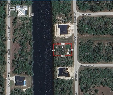 Beach Lot For Sale in Port Charlotte, Florida