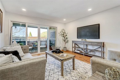 Beach Condo For Sale in Rancho Palos Verdes, California