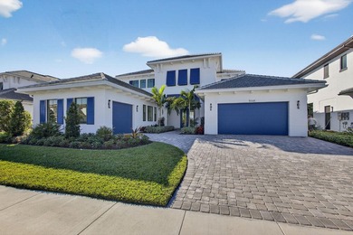 Beach Home For Sale in Palm Beach Gardens, Florida